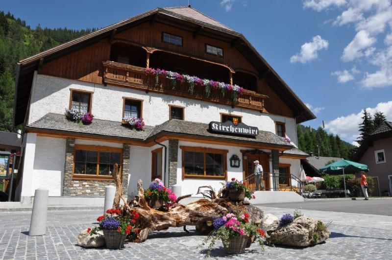 Gasthof Kirchenwirt Zederhaus Eksteriør billede